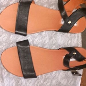 Steve Madden flat sandals